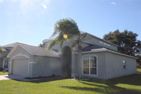 Villa ou maison à louer à Kissimmee, Floride: 4 chambres, 234.86 m2 № 1608728 - photo 3