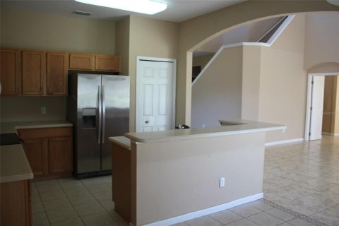 Villa ou maison à louer à Kissimmee, Floride: 4 chambres, 234.86 m2 № 1608728 - photo 13