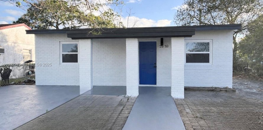 Дом в Помпано-Бич, Флорида 2 спальни, 55.74м2 № 1990383