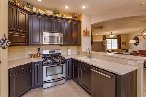 Villa ou maison à vendre à Leesburg, Floride: 2 chambres, 173.63 m2 № 2414076 - photo 11