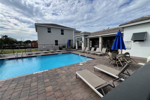 Casa en venta en Homestead, Florida, 4 dormitorios, 186.36 m2 № 1965423 - foto 27