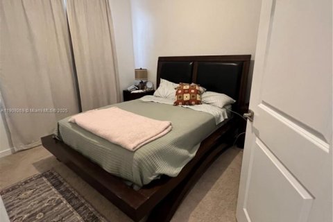 Casa en venta en Homestead, Florida, 4 dormitorios, 186.36 m2 № 1965423 - foto 15