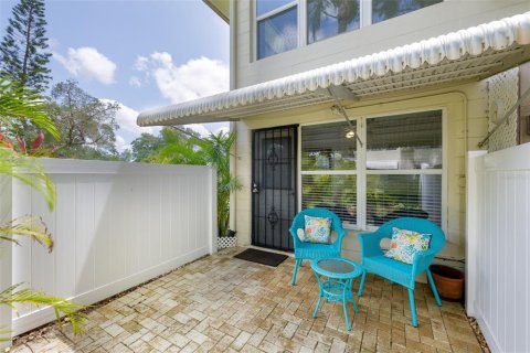 Condo in Kenneth City, Florida, 1 bedroom № 2196928 - photo 16