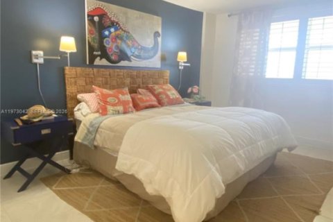 Снять в аренду кондоминиум в Ки-Бискейн, Флорида 2 спальни, 117.06м2, № 2033574 - фото 8