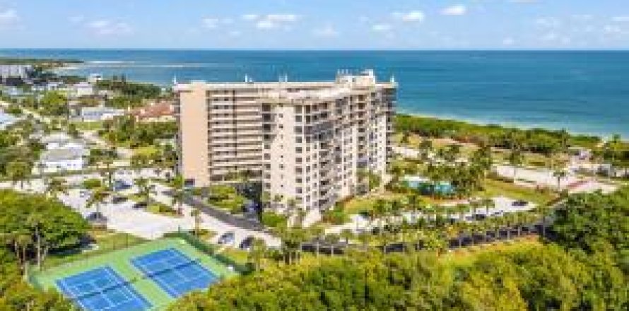 Condominio en St. Lucie, Florida, 2 dormitorios № 2088068