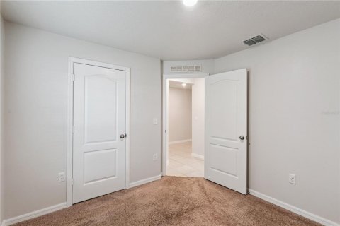 Villa ou maison à vendre à Mascotte, Floride: 5 chambres, 180.6 m2 № 2396674 - photo 26