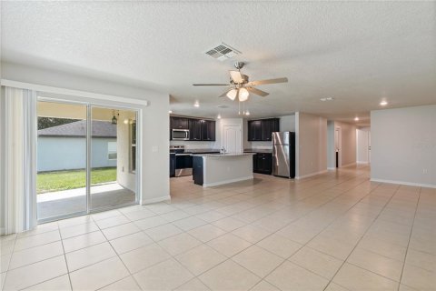 Villa ou maison à vendre à Mascotte, Floride: 5 chambres, 180.6 m2 № 2396674 - photo 11