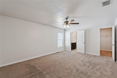 Villa ou maison à vendre à Mascotte, Floride: 5 chambres, 180.6 m2 № 2396674 - photo 20