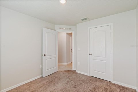 Villa ou maison à vendre à Mascotte, Floride: 5 chambres, 180.6 m2 № 2396674 - photo 24
