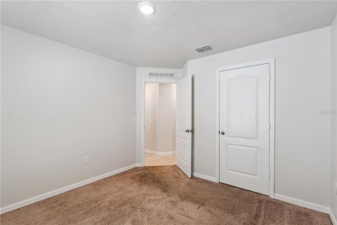 Villa ou maison à vendre à Mascotte, Floride: 5 chambres, 180.6 m2 № 2396674 - photo 22