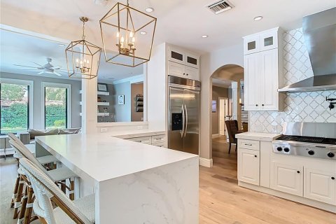 House in Winter Park, Florida 4 bedrooms, 307.23 sq.m. № 1644746 - photo 27