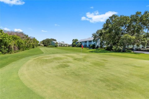 Condo in Sebastian, Florida, 2 bedrooms № 2229530 - photo 23