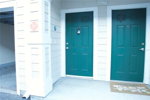 Condo à Winter Garden, Floride, 2 chambres  № 2166101