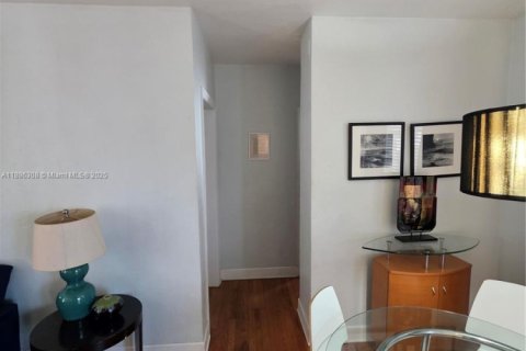 Appartement à louer à Miami Beach, Floride: 1 chambre, 74.32 m2 № 1933170 - photo 30