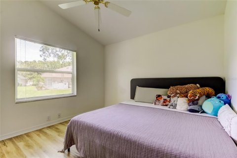 Casa en alquiler en Tampa, Florida, 4 dormitorios, 227.89 m2 № 1785386 - foto 27