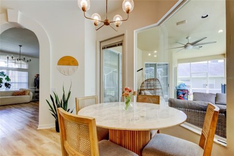 Casa en alquiler en Tampa, Florida, 4 dormitorios, 227.89 m2 № 1785386 - foto 6