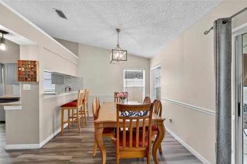 House in Riverview, Florida 3 bedrooms, 141.4 sq.m. № 1885201 - photo 12