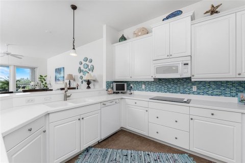 Copropriété à vendre à Placida, Floride: 2 chambres, 156.82 m2 № 2413735 - photo 11