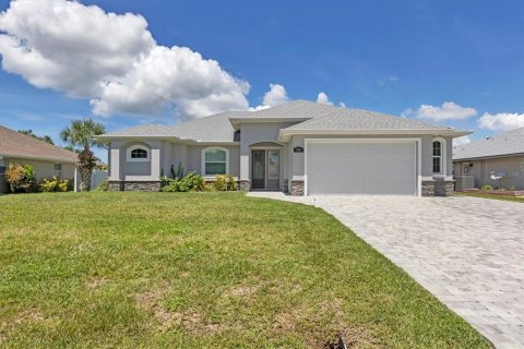 Villa ou maison à Englewood, Floride 3 chambres, 164.34 m2 № 2298906