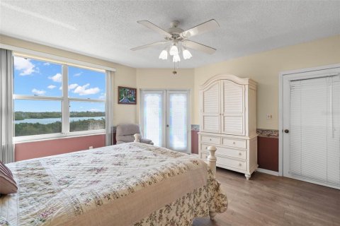 Condominio en venta en Saint Petersburg, Florida, 3 dormitorios, 136.57 m2 № 1719880 - foto 19