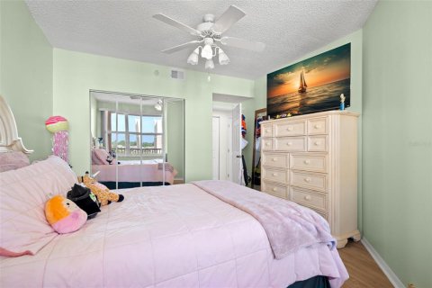 Condominio en venta en Saint Petersburg, Florida, 3 dormitorios, 136.57 m2 № 1719880 - foto 25