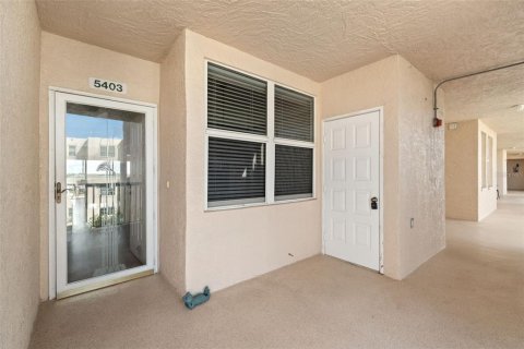 Condominio en venta en Saint Petersburg, Florida, 3 dormitorios, 136.57 m2 № 1719880 - foto 3