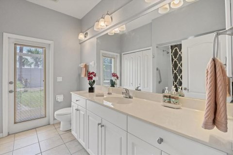 House in Venice, Florida 3 bedrooms, 209.22 sq.m. № 1781409 - photo 24