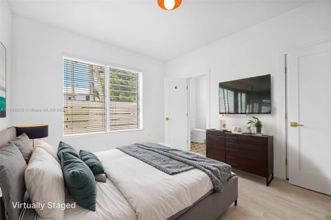 Снять в аренду квартиру в Майами-Бич, Флорида 2 спальни, 65.03м2, № 1942250 - фото 16