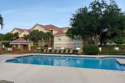 Apartment in Tamarac, Florida 1 bedroom, 68.84 sq.m. № 2036287 - photo 17