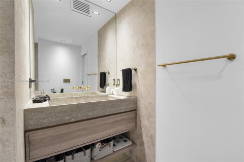 Condominio en venta en Miami Beach, Florida, 2 dormitorios, 83.61 m2 № 1840746 - foto 28