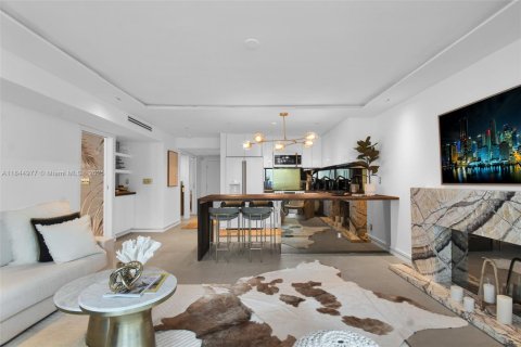 Condominio en venta en Miami Beach, Florida, 2 dormitorios, 83.61 m2 № 1840746 - foto 8