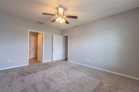 House in Riverview, Florida 4 bedrooms, 171.5 sq.m. № 2120347 - photo 20