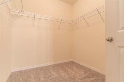 House in Riverview, Florida 4 bedrooms, 171.5 sq.m. № 2120347 - photo 24