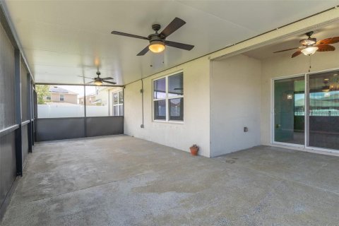 House in Riverview, Florida 4 bedrooms, 171.5 sq.m. № 2120347 - photo 28