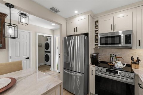 Condominio en venta en Tampa, Florida, 2 dormitorios, 105.82 m2 № 1787890 - foto 5