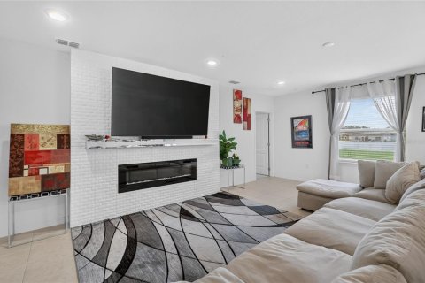 Villa ou maison à vendre à Winter Haven, Floride: 4 chambres, 174.1 m2 № 2368939 - photo 7