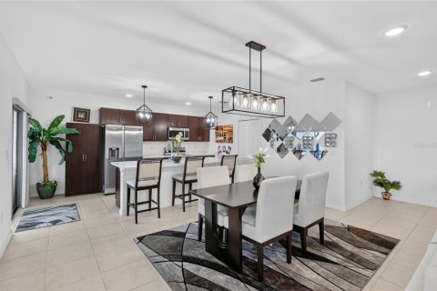 Villa ou maison à vendre à Winter Haven, Floride: 4 chambres, 174.1 m2 № 2368939 - photo 13