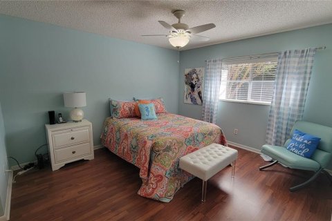 House in Ocala, Florida 2 bedrooms, 106.93 sq.m. № 2166523 - photo 16