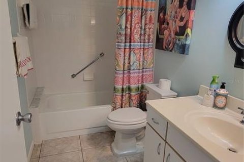 House in Ocala, Florida 2 bedrooms, 106.93 sq.m. № 2166523 - photo 25