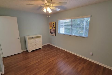 House in Ocala, Florida 2 bedrooms, 106.93 sq.m. № 2166523 - photo 23