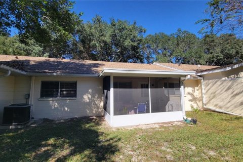 House in Ocala, Florida 2 bedrooms, 106.93 sq.m. № 2166523 - photo 29
