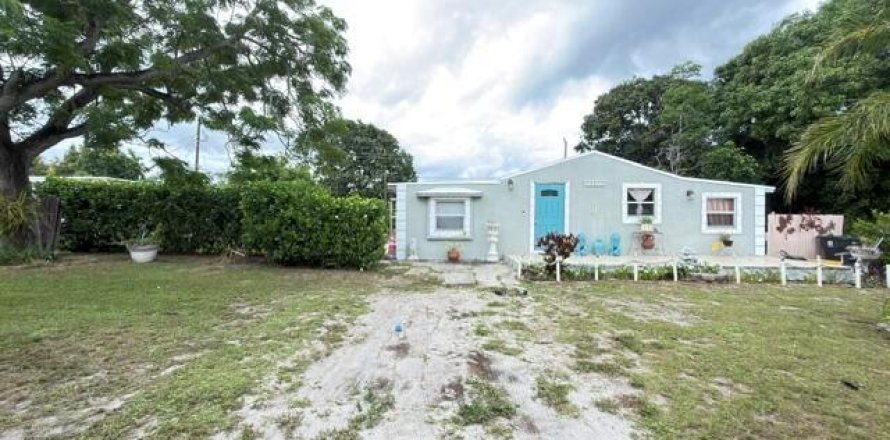 Casa en Lake Worth, Florida 2 dormitorios, 79.15 m2 № 2176390