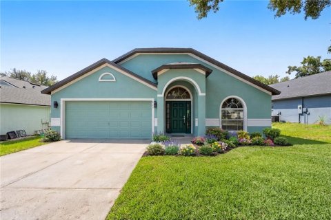 Casa en Davenport, Florida 3 dormitorios, 176.7 m2 № 2411551
