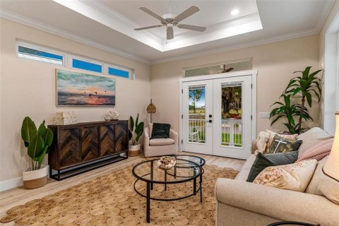 House in Oxford, Florida 1 bedroom, 67.35 sq.m. № 1750733 - photo 6