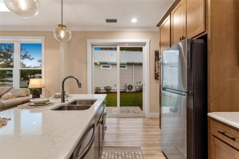 Casa en venta en Oxford, Florida, 1 dormitorio, 67.35 m2 № 1750733 - foto 12