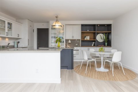 Copropriété à vendre à Key Biscayne, Floride: 2 chambres, 124.02 m2 № 1714202 - photo 7