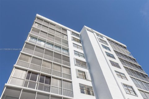 Copropriété à vendre à Key Biscayne, Floride: 2 chambres, 124.02 m2 № 1714202 - photo 20