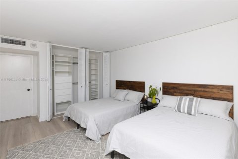 Copropriété à vendre à Key Biscayne, Floride: 2 chambres, 124.02 m2 № 1714202 - photo 18
