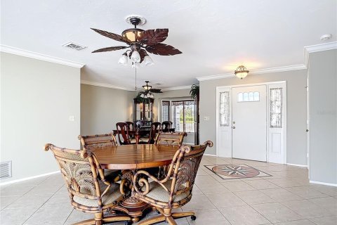 House in Englewood, Florida 3 bedrooms, 244.98 sq.m. № 1524678 - photo 21