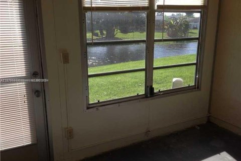 Copropriété à vendre à Margate, Floride: 1 chambre, 66.89 m2 № 1933807 - photo 12